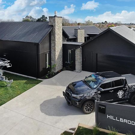 Hillbrook - A Luxurious Guesthouse Ohauiti Eksteriør bilde